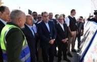 رئيس الوزراء يتفقد مشروع استكمال تطوير ميناء السخنة .. ويتابع أعمال إنشاء الأحواض الجديدة ومعدلات تنفيذ شبكة السكك الحديدية والطرق داخل الميناء