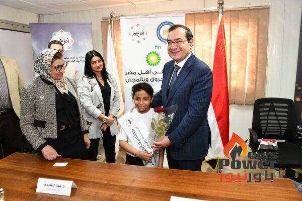 الملا : استراتيجية جديدة لقطاع البترول للمسئولية المجتمعية