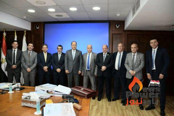 الملا يشيد بنتائج الشركة الحديثة لمشتقات الغاز خلال 2022... إلايرادات بلغت 1.3 مليار جنيه .. والأرباح تقفز الي 142 مليون جنيه