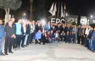 رئيس البتروكيماويات المصرية يشارك العاملين بالورادي وجبة الإفطار داخل الشركة