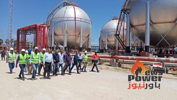 رئيس شركة بتروجاس يزور مصنع الإسكندرية ويتابع تشغيل صينية التعبئة الجديدة
