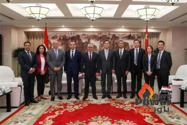 لمناقشة استثمارات 7 مليار دولار بالعين السخنه .. وفد اقتصادية قناة السويس يلتقي مسئولي شركة إنرجي شاينا للطاقة