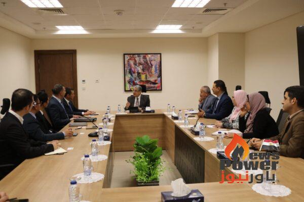 شاكر يستقبل نائب الرئيس التنفيذى لشركة CTGI الصينية ويؤكد : نستهدف وصول الطاقة المتجددة في مصر إلى 42٪ بحلول عام 2035