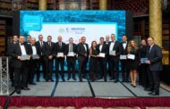 المصرف المتحد يحصد جائزتي أفضل تمويل للقروض المشتركة من مؤسسىة EMEA Finance 2022 العالمية