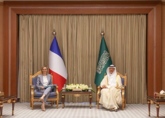 اتفاقية بين السعودية وفرنسا تشمل تعزيز التعاون في مجال الكهرباء والهيدروجين النظيف والطاقة النووية والتغير المناخي