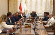 وزير قطاع الأعمال العام يبحث مع تحالف اوراسكوم للانشاءات - انجى 
