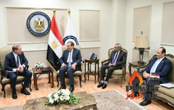 الملا يبحث مع مسئول أمريكى التعاون فى مشروعات الطاقة والمناخ وجهود إزالة الكربون