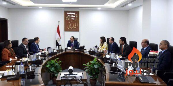 الملا ..جار تنفيذ خطة لحفر 45 بئراً للغاز الطبيعى بالبحر المتوسط والدلتا باستثمارات نحو 1.9 مليار دولار