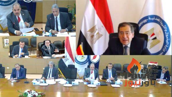 الملا يعقد اجتماعا مع عدد من شركات الإنتاج لمناقشة تقدم تنفيذ برامج زيادات الإنتاج