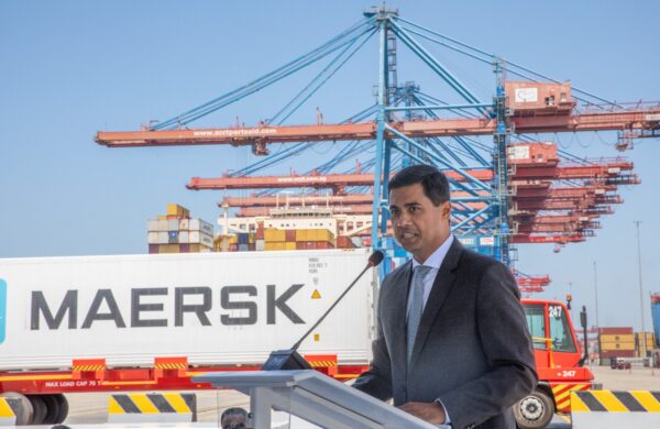 رئيس شركة قناة السويس لتداول الحاويات يعلن تدشين المحطة الثانية باستثمارات تصل 500 مليون دولار