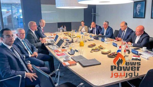 بعد اختتام زيارته للمملكة الهولندية.. جمال الدين يلتقي شركة Shell العالمية لبحث خدمات تموين السفن بالوقود الأخضر والغاز المسال