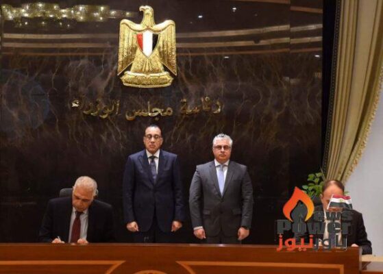 رئيس الوزراء يشهد توقيع عقد إنشاء مصنع إطارات باستثمارات مليار يورو بالمنطقة الاقتصادية لقناة السويس