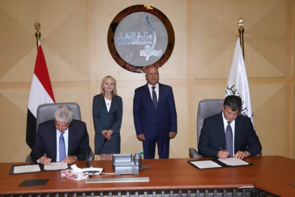 توقيع عقد تنفيذ أعمال البنية الأساسية والأنظمة لمترو الإسكندرية بين الهيئة القومية للأنفاق وتحالف أوراسكوم للإنشاءات – كولاس ريل الفرنسية