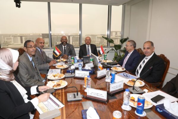 وزيرا النقل المصري والسوداني يترأسان الجمعيه العمومية لهيئة وادي النيل للملاحة النهرية