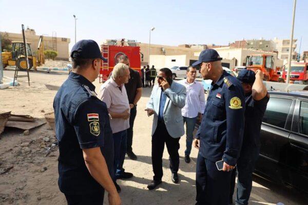 محافظ مطروح يطمئن على مصابى تسرب اسطوانة غاز بمحطة السيركو ويطالب بسرعة السيطرة على التسريب وتشكيل لجنة للتحقيق في اسباب الحادث