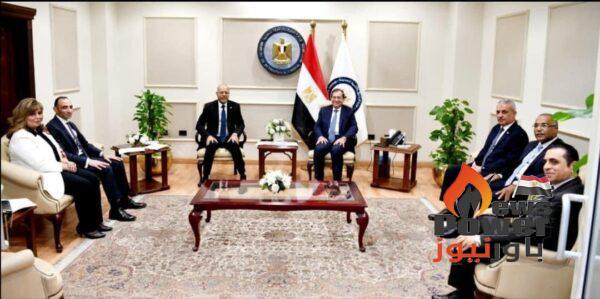 الملا ومسئولو قطاع البترول يلتقون جبران وهيئة مكتب النقابة العامة لبحث قضايا العاملين