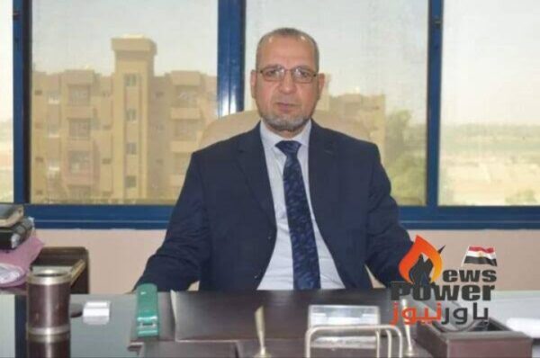 رئيس شركة الوجه القبلى يشكل لجنة لفحص مناقصة مهمات محطة معالجة غرب أسيوط توريد بيراميد لحقول البترول