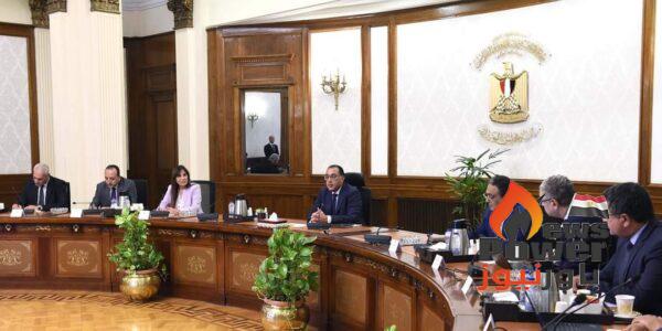 رئيس الوزراء يتابع موقف المبادرة الرئاسية 