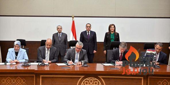 مصر توقع اتفاقية إطارية جديدة لإنتاج الوقود الأخضر ومشتقاته مع شركة ميرسك العالمية باستثمارات 3 مليارات دولار