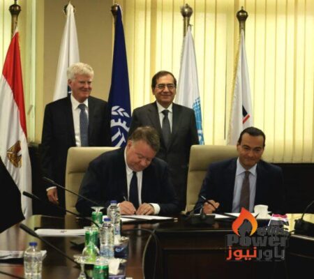 الملا يشهد توقيع  اتفاقية بين ميثانكس مصر ومنظمة العمل الدولية لدعم مبادرة 