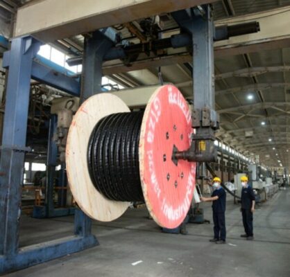 الجيزة باور للصناعة تواصل اقتناص مناقصات التوزيع بأمر إسناد بقيمة 74.4 مليون جنيه من القناة