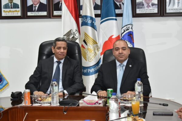 القاهرة للتكرير توقع مع ايبروم إتفاقية مشروع المسح الضوئي بالليزر وعمل مجسم ثلاثي الأبعاد