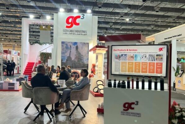 امر إسناد للجيزة لصناعة الكابلات من نقل الكهرباء بقيمة 105 مليون جنيه