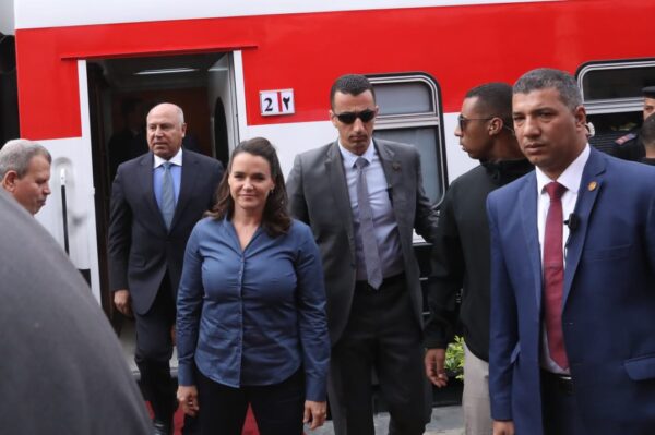رئيسة المجر في زيارة تاريخية لمحطة مصر برمسيس لتفقد عربات السكك الحديدية التي تم توريدها من المجر