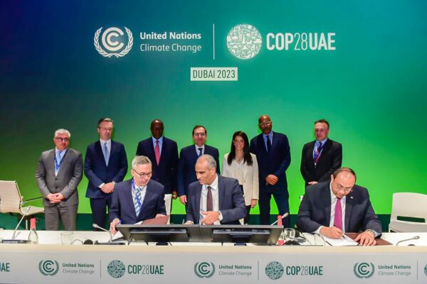 الملا يشهد توقيع اتفاقيات شراكة مع الجانب النرويجي على هامش مؤتمر المناخ cop28