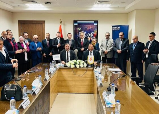 توقيع عقد تأهيل محولات السد العالي وخزان أسوان بين سيمنس للطاقة والمحطات المائية