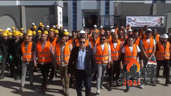 العاملون بشركة امداد للصناعات الحديدية والجلفنة يشاركون في انتخابات الرئاسة 2024