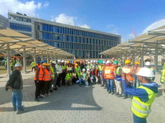 حسن علام للانشاءات تكرم المتميزين مهنيا بإدارة السلامة والصحة بمشروع مركز تحكم الكيان بالعاصمة الإدارية