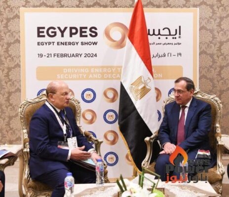 الملا يبحث مع محمود دبوس رئيس شركة آى بى آر ما تحققه من نتائج متميزة بحقل العلمين