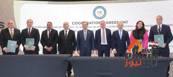 3 اتفاقيات  بين البترول والتعليم لإنشاء مدارس تكنولوجية تطبيقية فى عدة محافظات