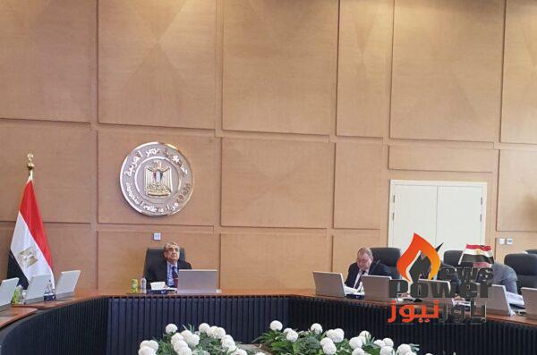 مصر .. وزير الكهرباء يعلن توقيع 23 مذكرة تفاهم مع تحالفات دولية لمشروعات الهيدروجين الاخضر  بقدرات 100جيجاوات