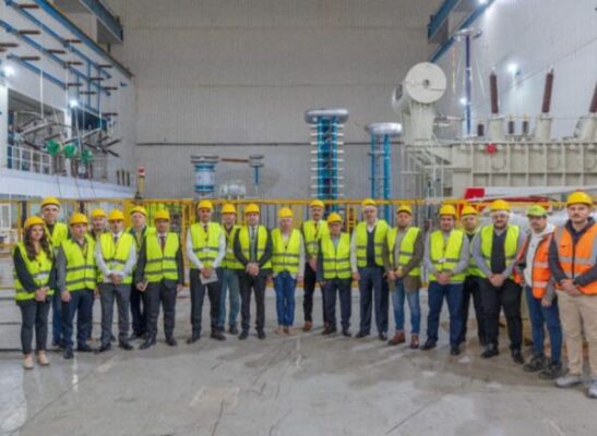 وفد من هيئة المحطات النووية يزور مصانع السويدى اليكتريك للمحولات