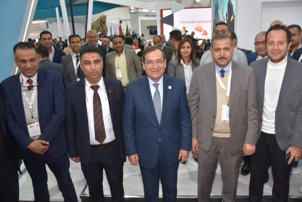 فعاليات إيجيبس لليوم الثالث .. الملا يزور جناح الحفر المصرية ويثني علي أداء الشركة