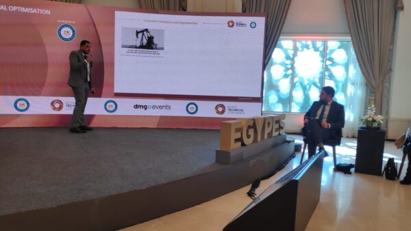 خلال فعاليات إيجبس 2024.. المهندس محمد عبد الجليل ابن برج العرب للبترول يعرض ورقة بحثية عن دراسة حالة  إكمال أحد الآبار بمنطقة أبو سنان