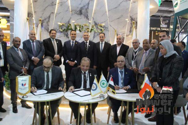 كارجاس توقع مع شركتي بتروجاس وبوتاجاسكو يتضمن إقامة محطة خدمة وتموين سيارات متكاملة بمنطقة ابو رواش - محافظة الجيزة.