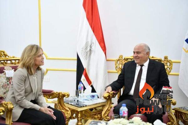 بحجم استثمارات 1,1 مليار دولار.. اقامة محطة طاقة شمسية لانتاج الطاقة الكهربائية النظيفة بنجع حمادي