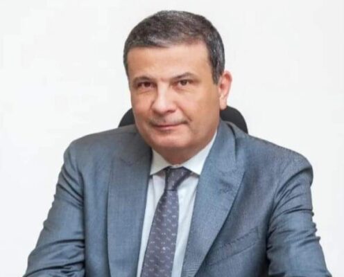 رئيس البنك الزراعي المصري : تحرير سعر الصرف سيؤدي لتنشيط الانتاج واستقرار أسعار السلع وتخفيض التضخم