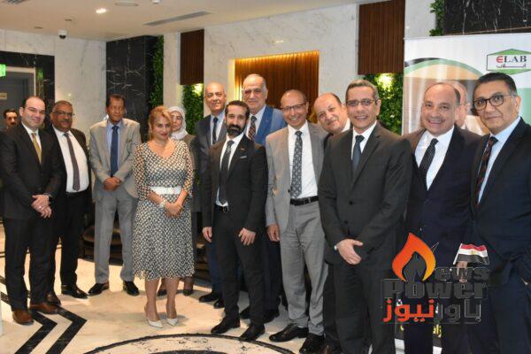 بحضور بركات وأعضاء مجلس الإدارة .. ايلاب تكرم حلمي صقر لبلوغه قمة العطاء الوظيفي