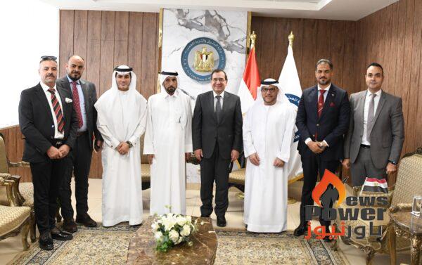 الملا يبحث مع مدير الديوان الأميري بامارة الفجيرة التعاون فى مجال تجارة وتخزين وتداول المنتجات البترولية