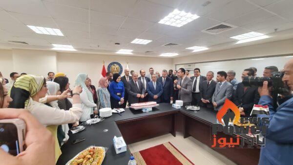 قيادات قطاع البترول يحتفلون بعيد ميلاد المهندس شريف حسب الله وكيل أول وزارة البترول الستون