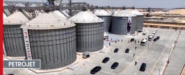 بتروجت قلعة قطاع البترول الانشائية تنفذ بنجاح الأعمال المدنية لمشروع مجمع صوامع تخزين الحبوب الى افتتحه الرئيس السيسي
