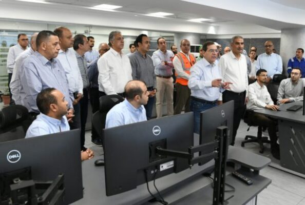 شبكة انابيب البترول شرايين تنمية فى مختلف محافظات مصر