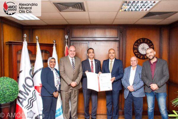 بدعم من أموك .. بترول أبو قير تحصل على شهادة المطابقة الفنية مع متطلبات مواصفة ISO 26000 الخاصة بالمسئولية المجتمعية