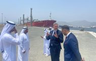 وزير البترول المصرى يتفقد ميناء الفجيرة الاماراتى ويبحث فرص التعاون بين الطرفين