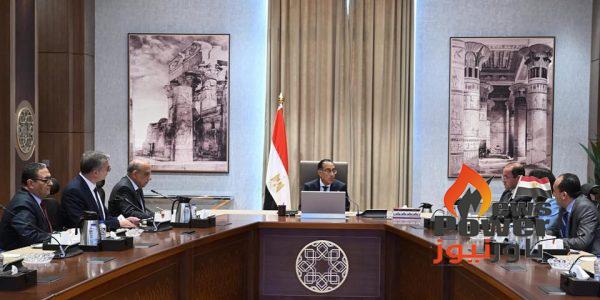 للإلتزام بخطة وقف تخفيف الأحمال خلال الصيف .. مدبولى يتابع موقف المخزون الإستراتيجي من الوقود اللازم لمحطات الكهرباء