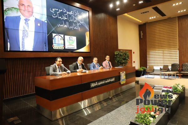 خلال اجتماع امانة الخدمات.... السروجى: نسعى دائما ان نكون الافضل والاكثر تواصل مع القاعدة العمالية وتوفير خدمات مميزة